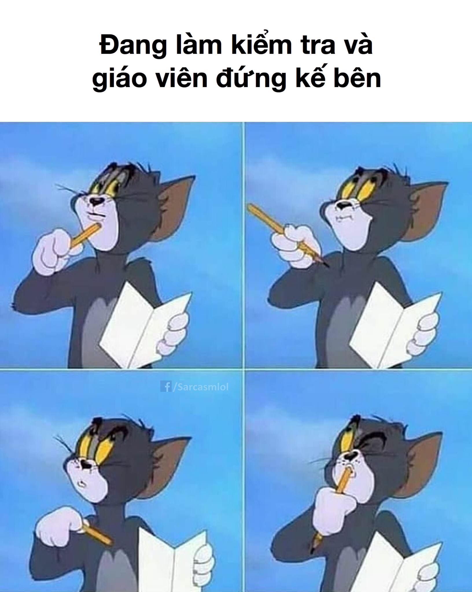 Đang làm bài kiểm tra mà giáo viên đứng cạnh